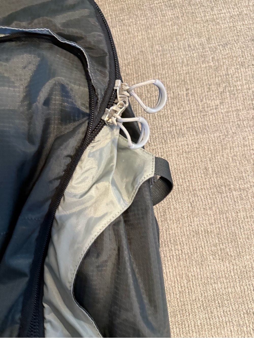 Osprey Farpoint 55L Travel Backpack Hipbelt Green Padded (NO Detachable Daypack) - Picture 9 of 11